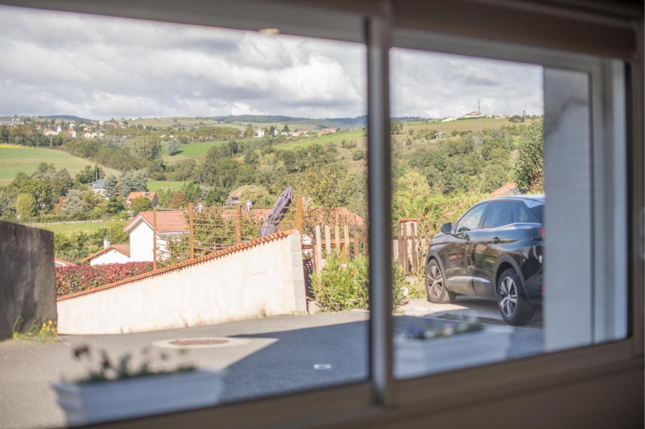 Kasa Home - Calme, Cosy, Wifi & Netflix Saint-Martin-la-Plaine Eksteriør bilde